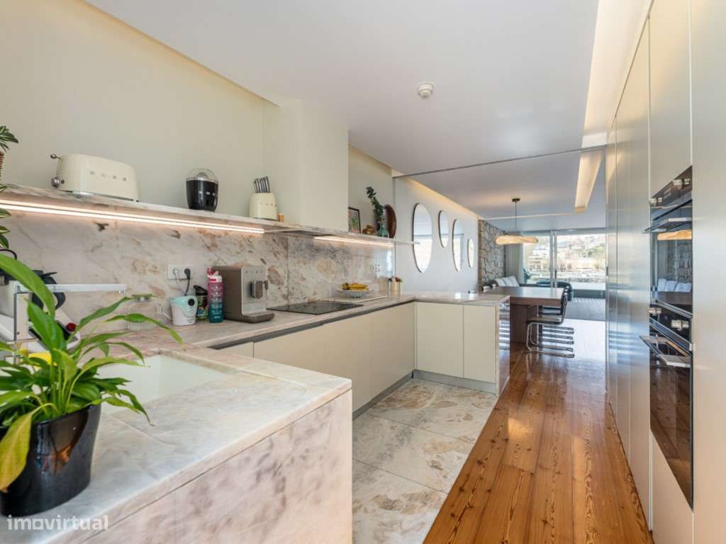 T3, como novo, vista rio no Cais do Cavaco-15