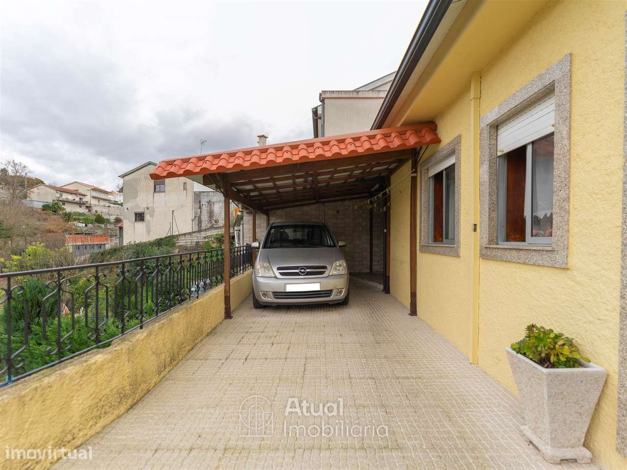 Moradia Isolada T2 Venda em Caldas de Vizela (São Miguel e São João),V-17