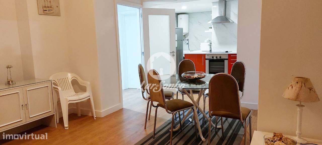 Apartamento T2 na 1ª linha de mar na Póvoa de Varzim - Grande imagem: 3/7