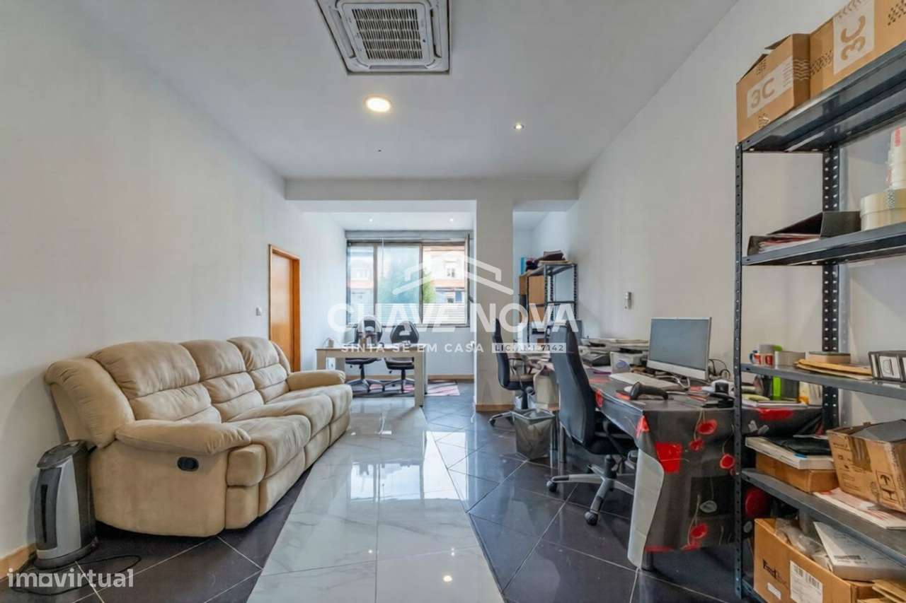 Loja c/ Montra em Matosinhos - Grande imagem: 5/16