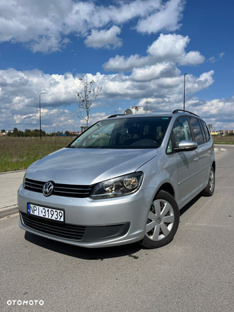 Volkswagen Touran - 4