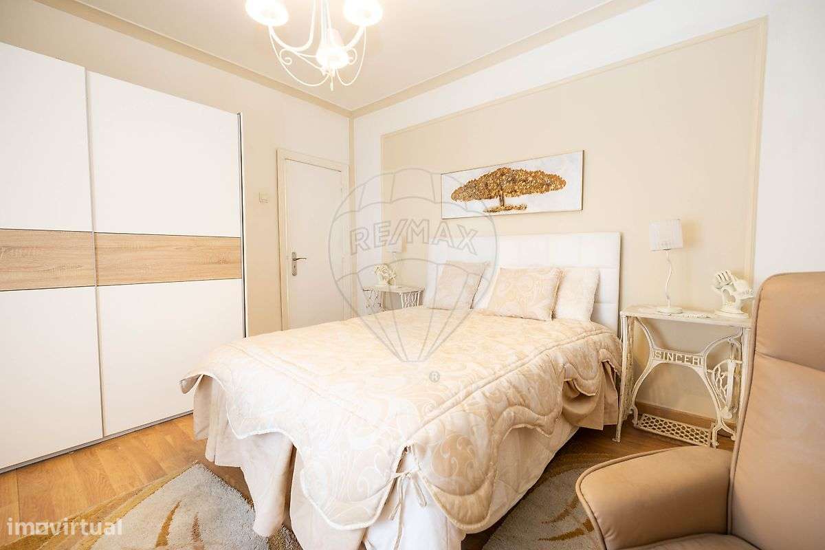 Moradia T5 para venda - Grande imagem: 4/23