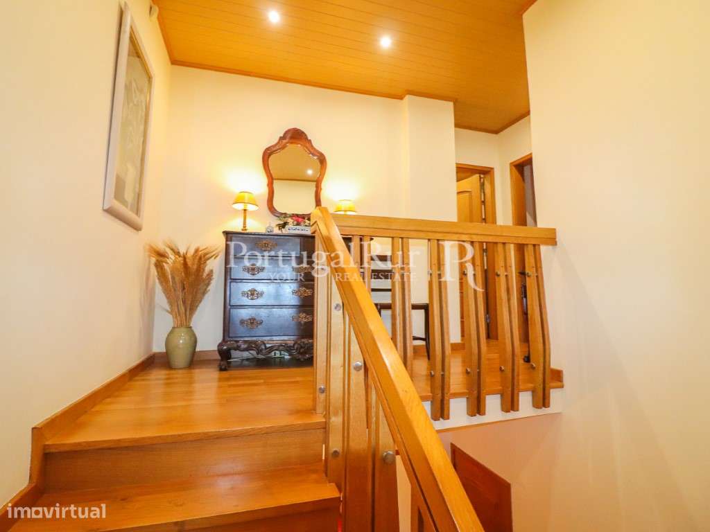 Quintinha com várias habitações em Vila Franca de Xira-20