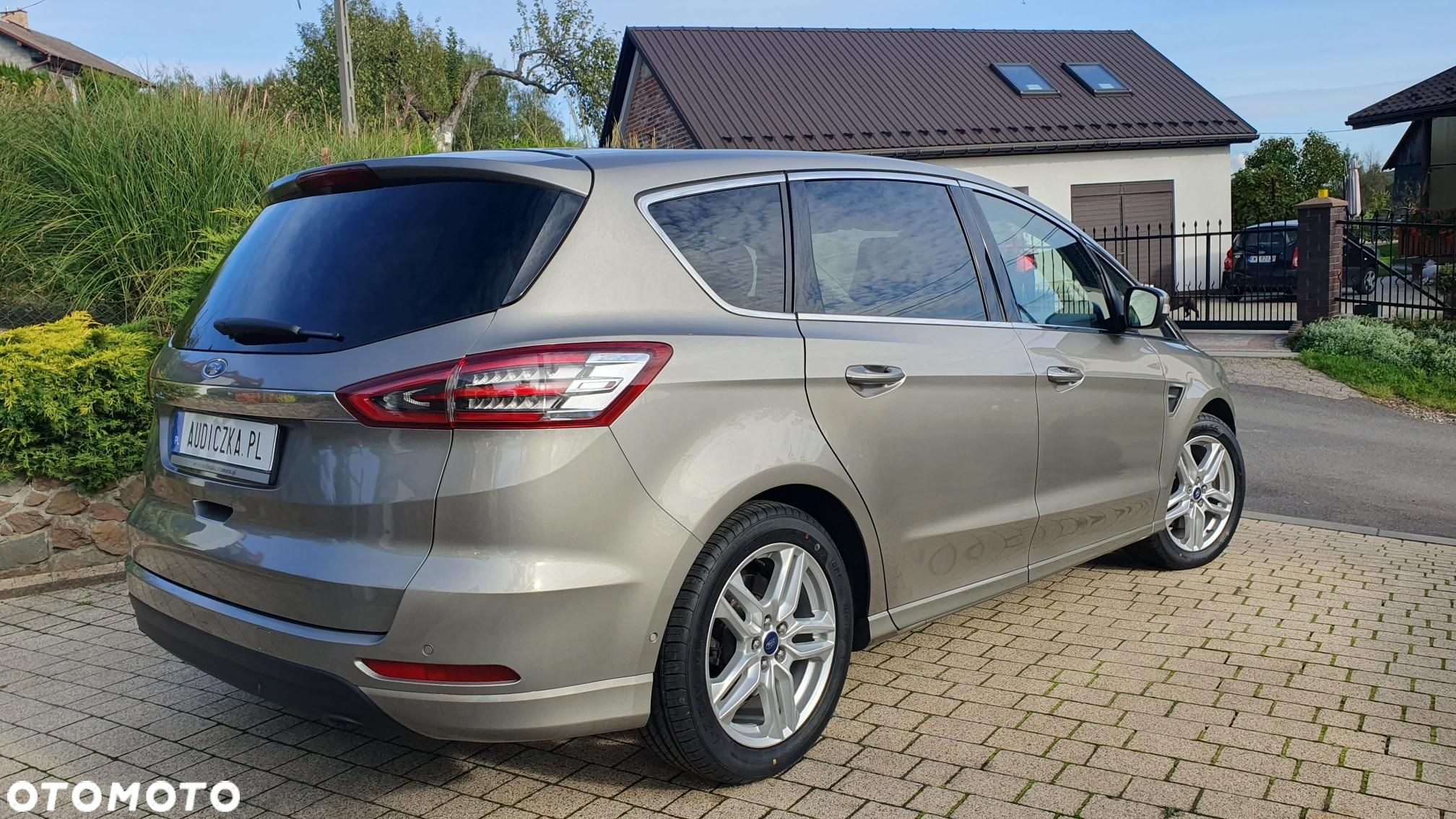 Ford S-Max 2.0 TDCi Titanium - 27