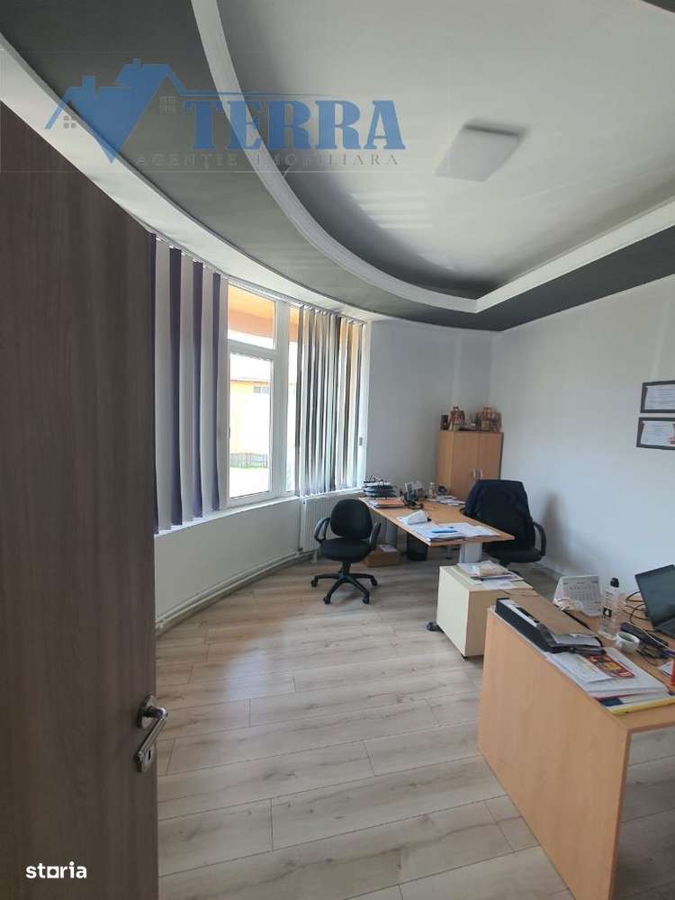 Vând / închiriez spaţiu de birouri sau comercial, Mioveni - bdl. Dacia-8