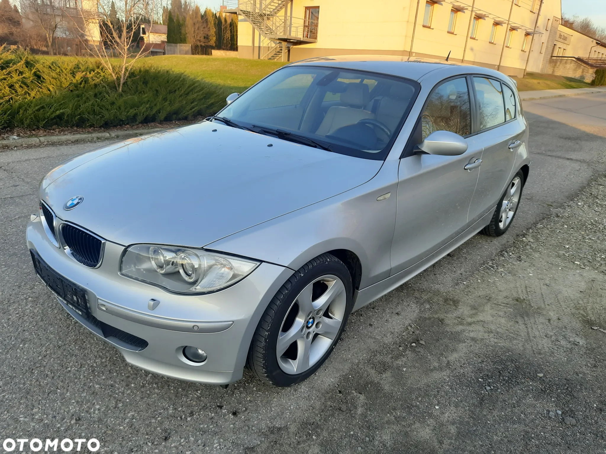 BMW Seria 1 120i - 2