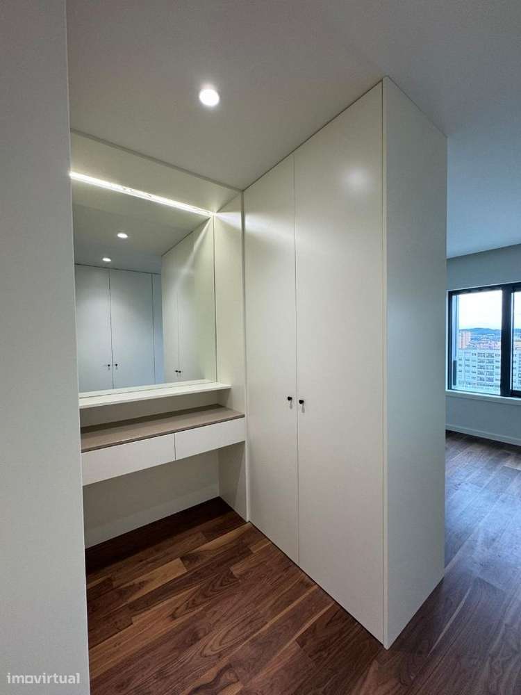 T4 Penthouse Gaia - Último Piso - Novo -Terraço 492 m2 Metro João Deus-25