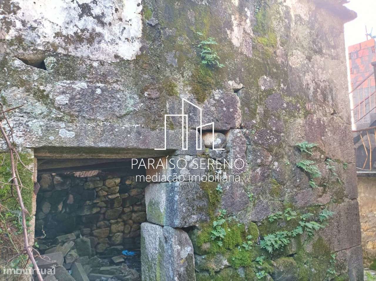 Moradia para Restauro em Vale de Cambra - Grande imagem: 5/6