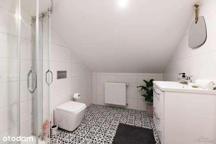 Urokliwie położony dom w Juszczynie na Sprzedaż-15