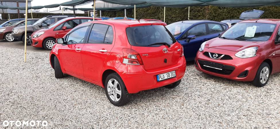 Toyota Yaris 1.33 Prestige - 23