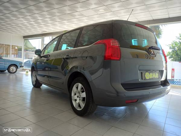 Peugeot 5008 e-HDI 115 ETG6 Stop&Start Business-Line - 4