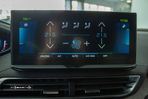 Peugeot 3008 1.6 Hybrid GT Pack e-EAT8 - 37