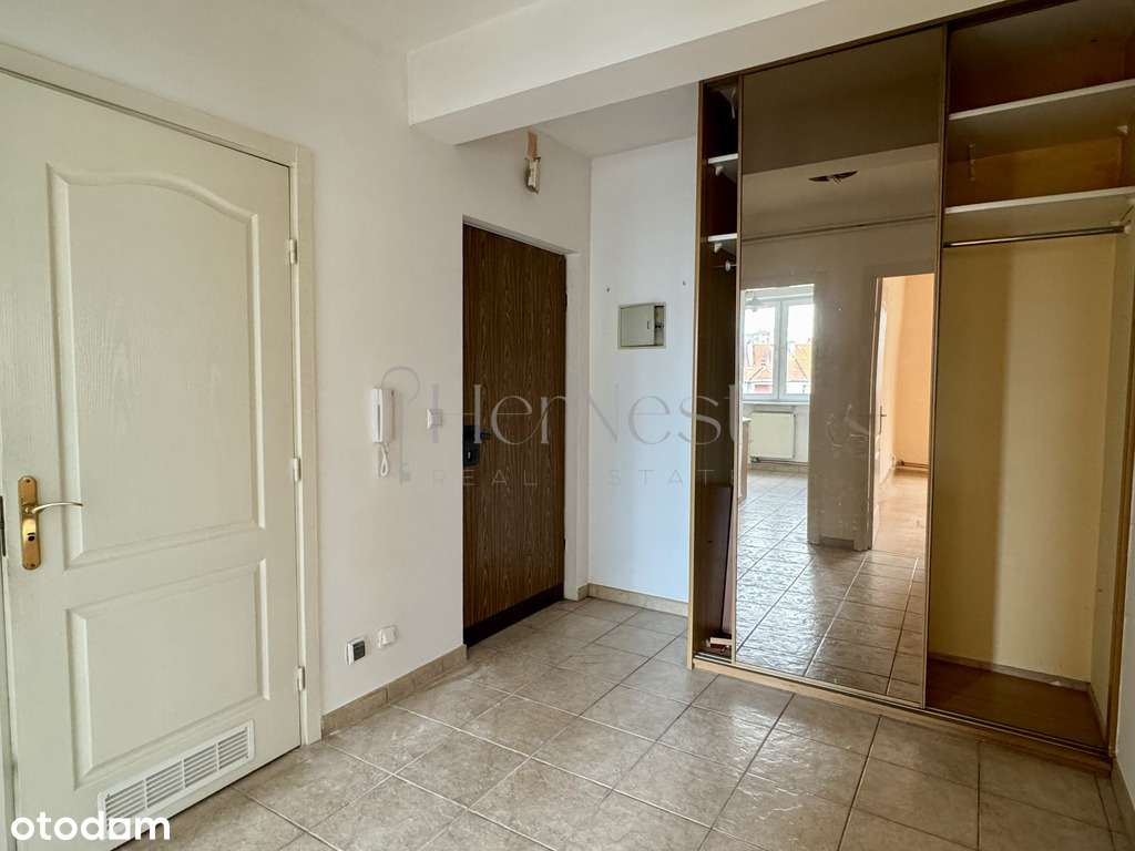 3 pokoje do remontu | Osiedle zamknięte-8