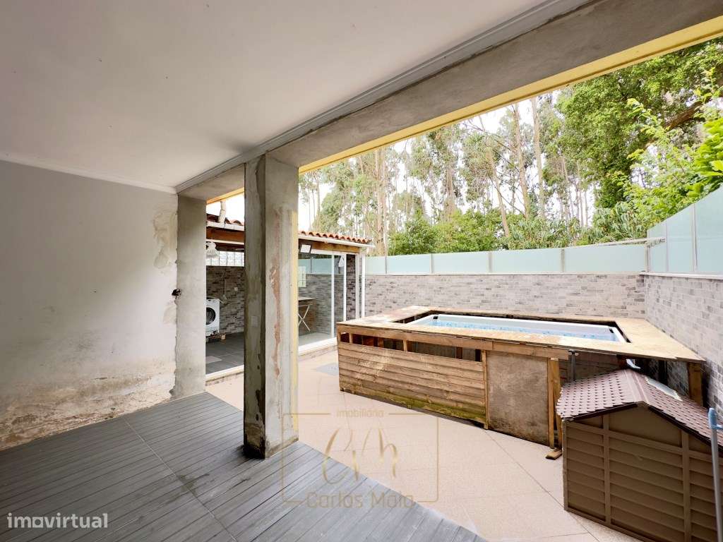 Moradia T4 com terraço, Sótão e Garagem-27