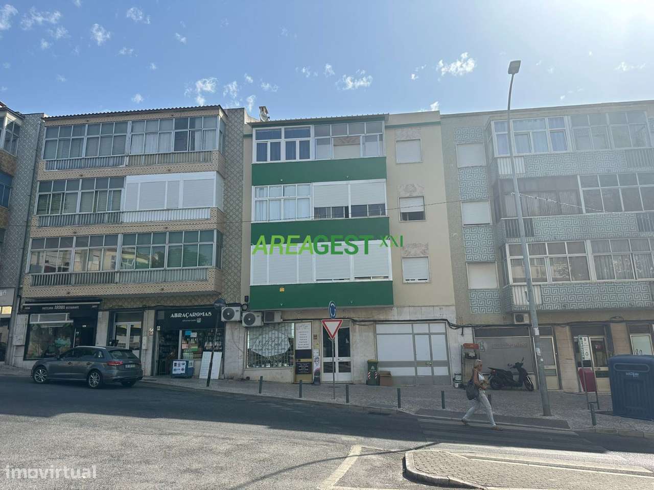 Apartamento T2 para venda na Falagueira-Venda Nova-6