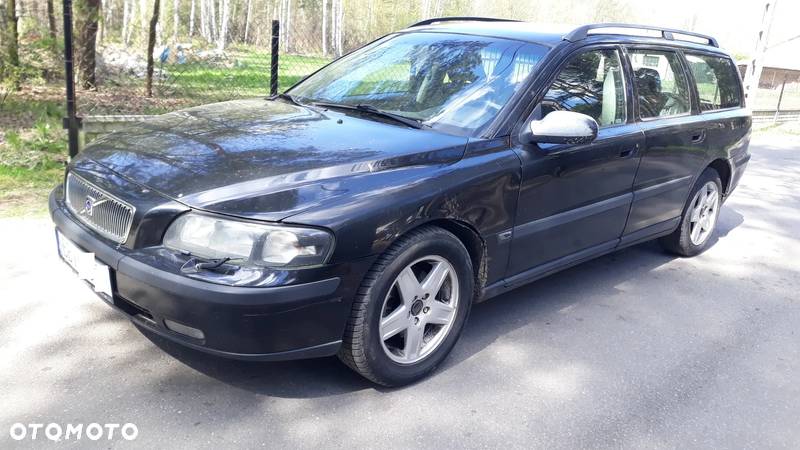 Volvo V70 II Zderzak przód Klapa tył lakier 019-26 - 2