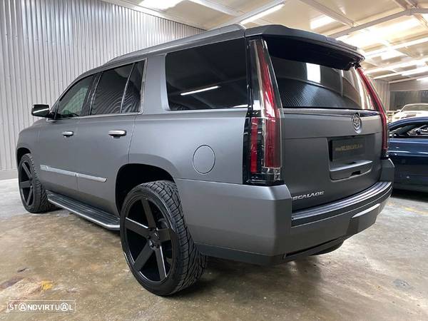 Cadillac Escalade 6.2 V8 Luxury - 6