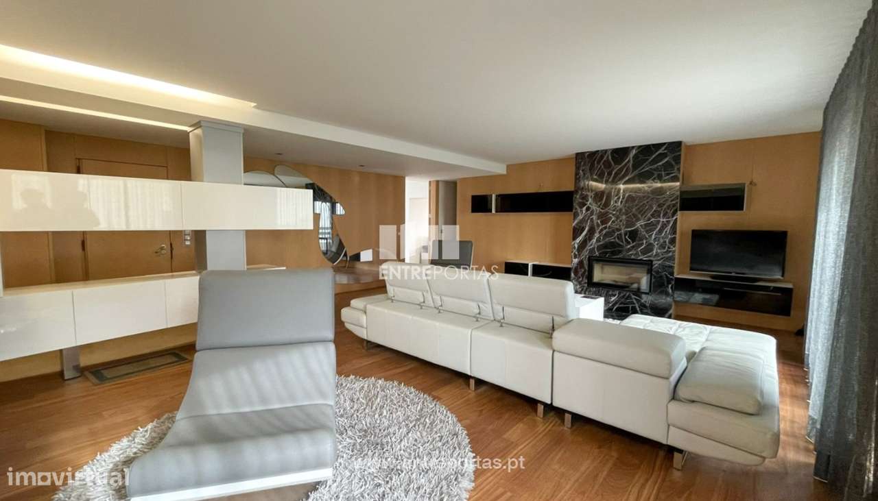 Venda de Apartamento T4 com vista mar, Aver-o-mar, Póvoa de Varzim - Grande imagem: 4/23