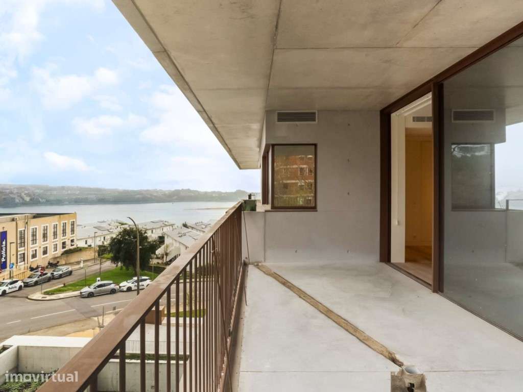 Apartamento T2 com vista de rio e mar junto ao Fluvial - Grande imagem: 5/25
