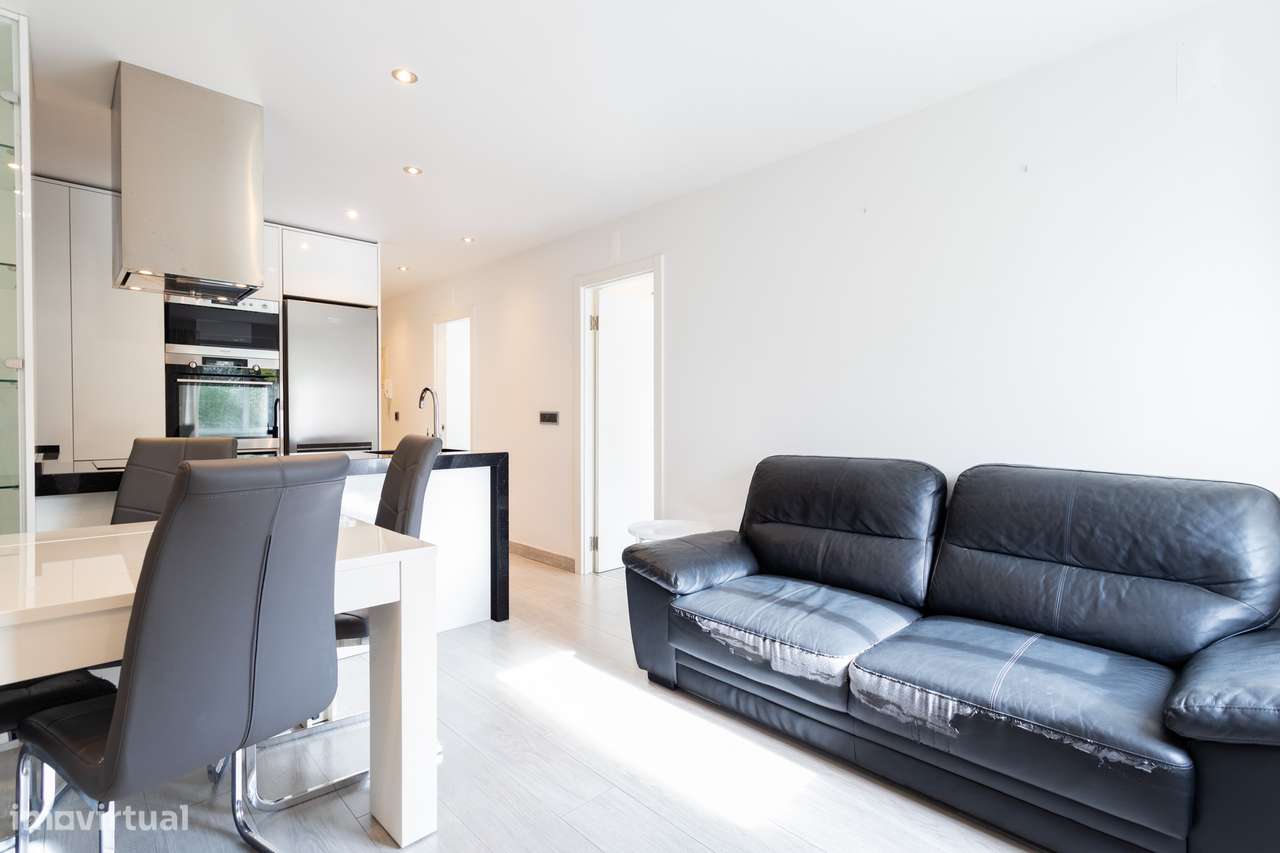 Arrendamento de T2 na Encarnação, Olivais. - Grande imagem: 5/22