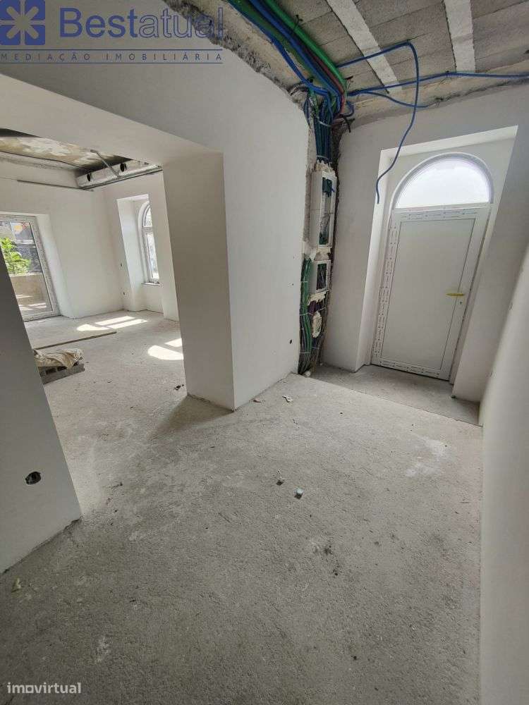 Moradias Bifamiliar - Acab. de Qualidade - Avidos-14