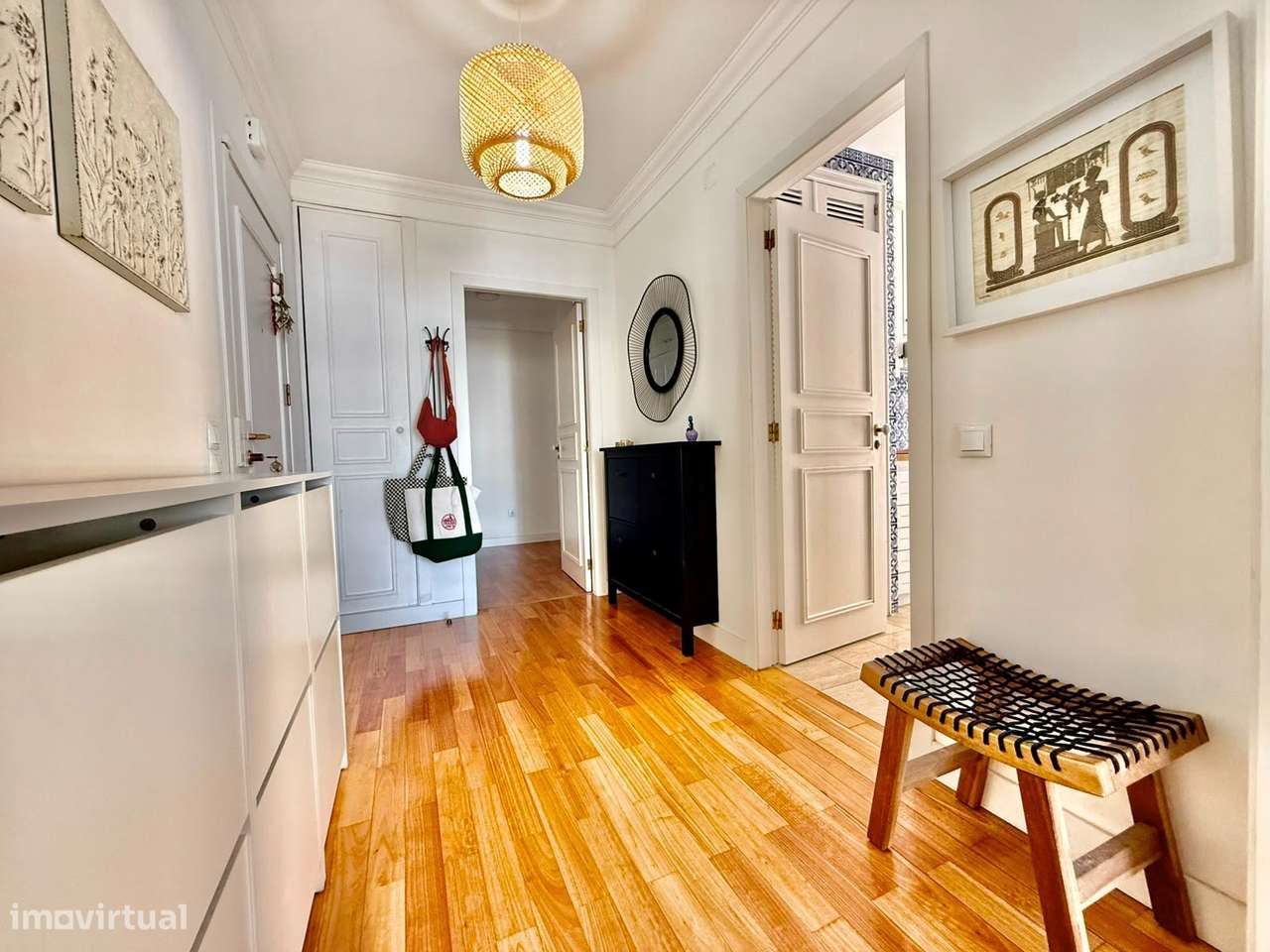 Apartamento T2 MOBILADO, no último piso, em Soares dos Reis!-7