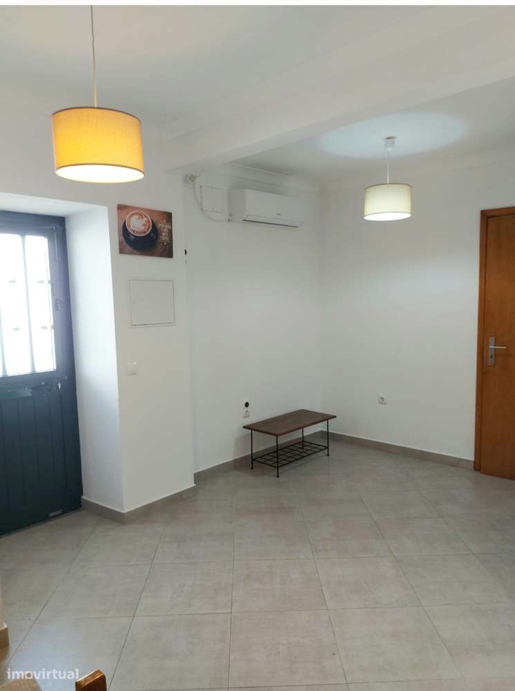 Moradia Geminada T1 + 1 - Vila de Frades-7