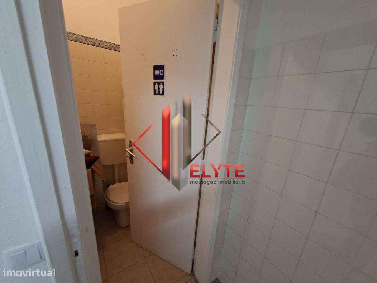 Loja no centro de Salvaterra de Magos-10