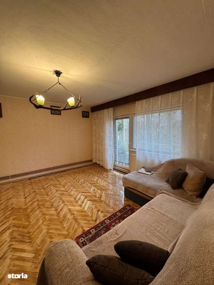 Apartament 3 camere decomandat Micalaca-2