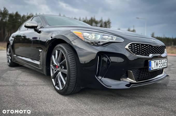 Kia Stinger - 5