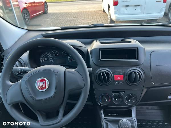 Fiat Fiorino Cargo drzwi przesuwne z obu stron - 11