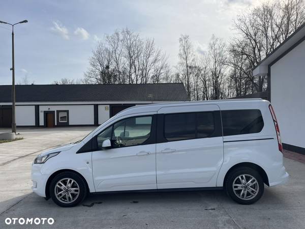 Ford Tourneo Connect Gr 1.5 TDCi Titanium - 2