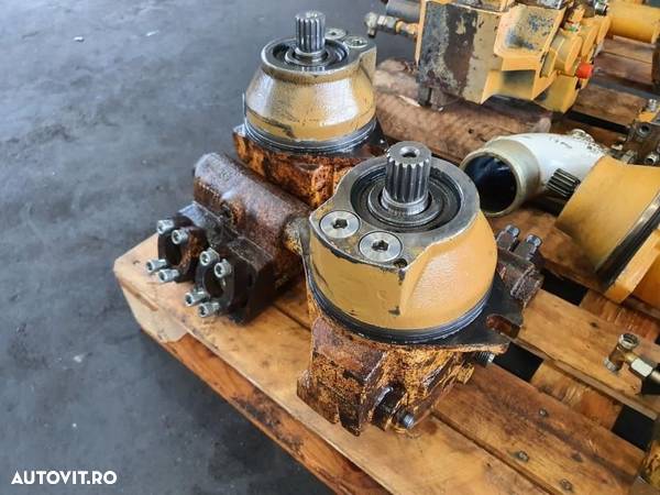 Motor hidraulic liebherr r912 ult-023303 - 1