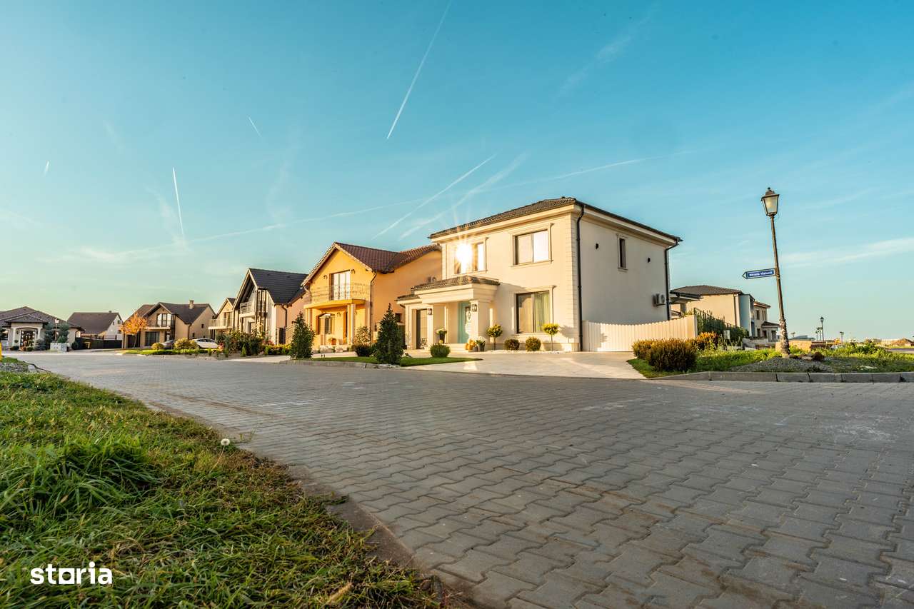 OPORTUNITATE! Parcelă generoasă pentru un proiect unic! Westfield Arad-3