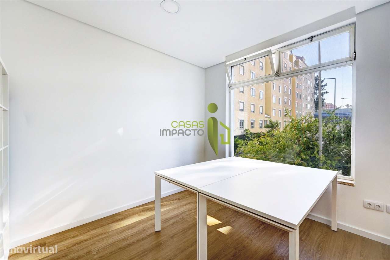 Loja na Anta com 80m2 Remodelada-10
