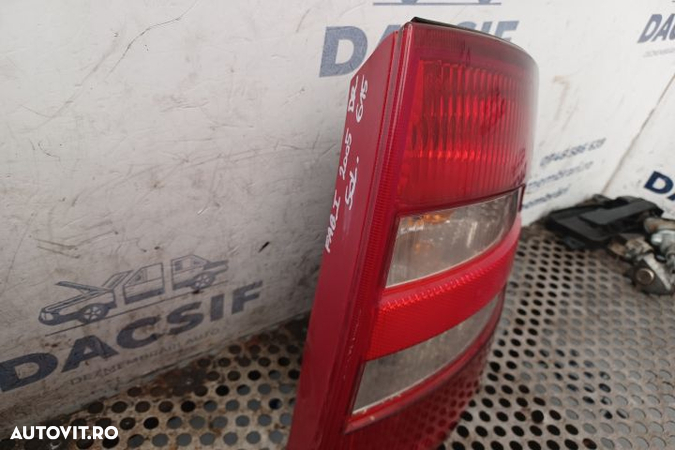 Lampa stop dreapta pe aripa Skoda Fabia 6Y  [din 1999 pana  2004] seria Combi wagon 5-usi 1.9 SDi M - 1