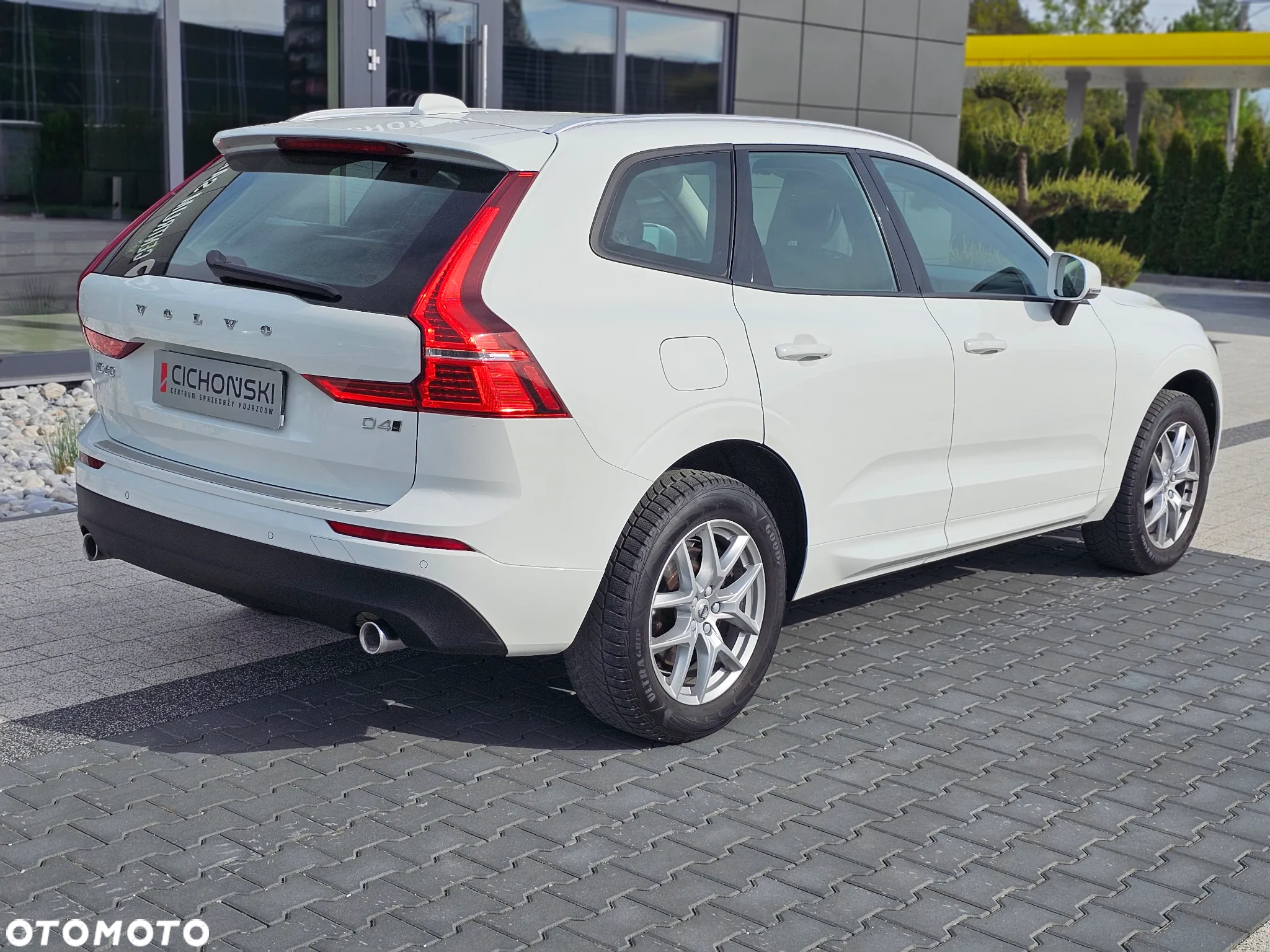 Volvo XC 60 D4 AWD Momentum - 34