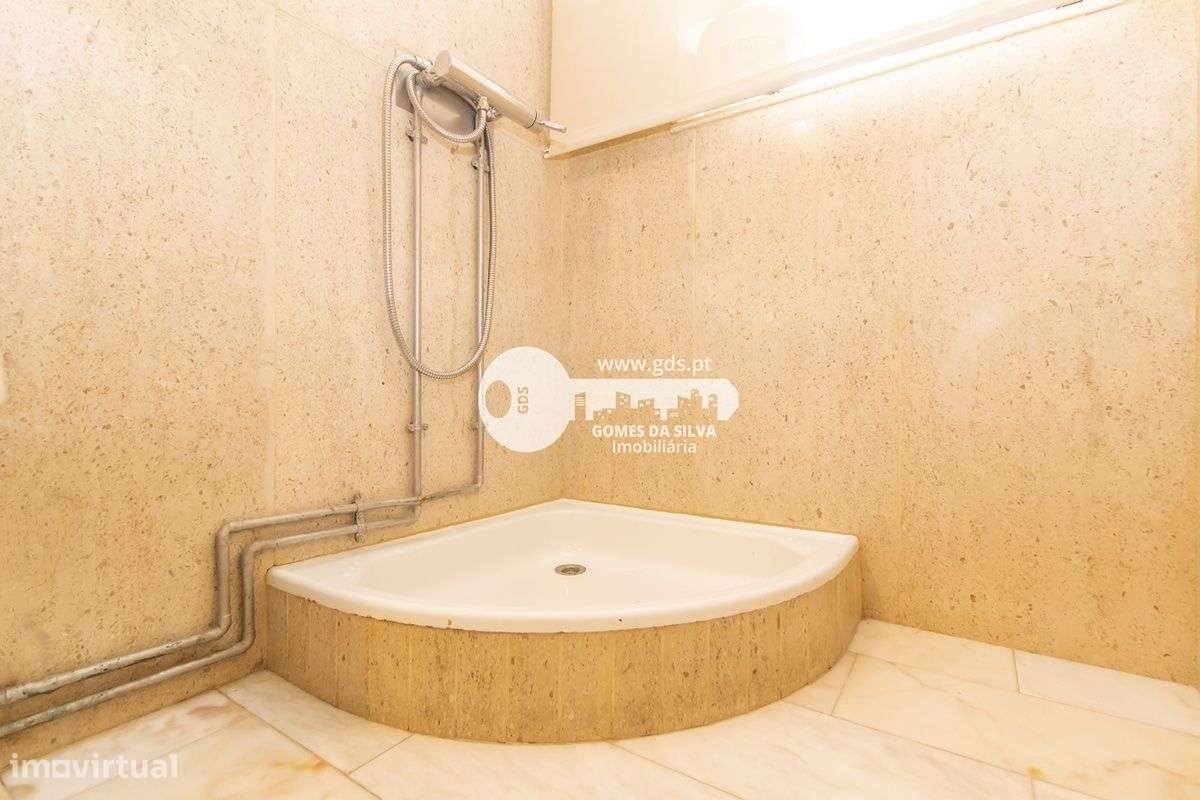 Moradia individual em Nogueiró c/2.500m2-24