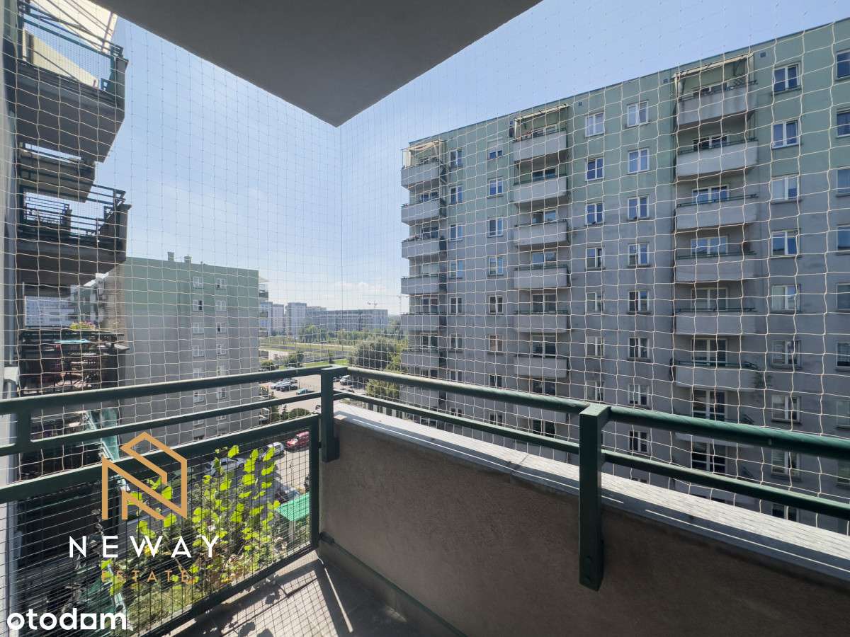 Pokój z kuchnią i komórką lok. tuż przy tramwaju!-13