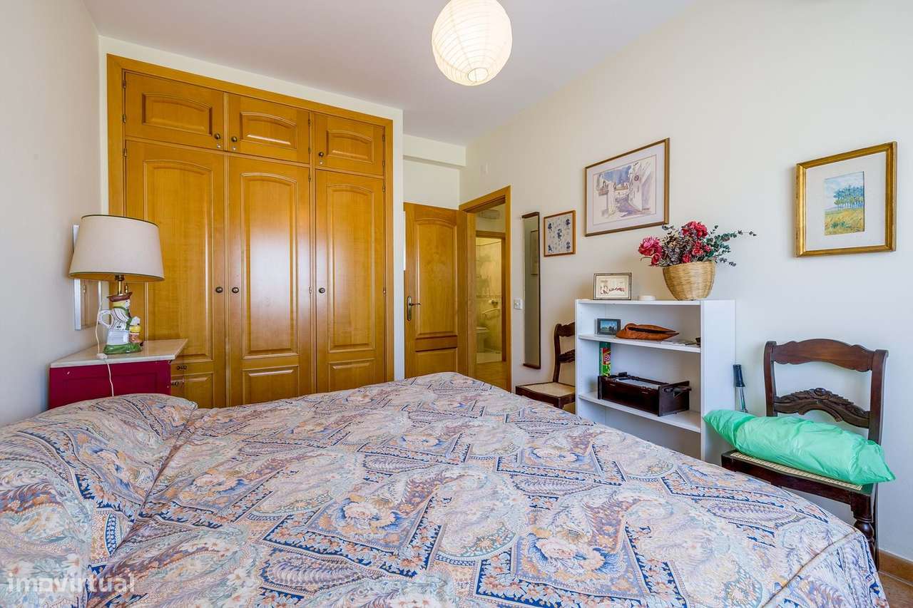 MORADIA TÉRREA V4 COM PISCINA PARA VENDA NO SARGAÇAL-26