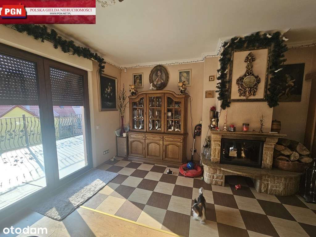 Dom w centum  z lokalami użytkowymi - Pełny obrazek: 4/12