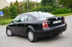 Volkswagen Passat 1.9 TDI Comfortline - 2