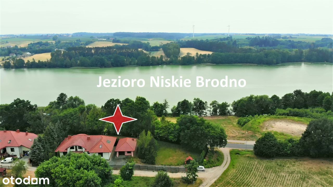 Dom z basenem i widokiem na Jezioro Niskie Brodno