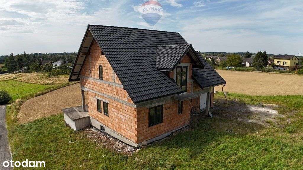 Przestronny dom do wykończenia na dużej działce. - Pełny obrazek: 2/20