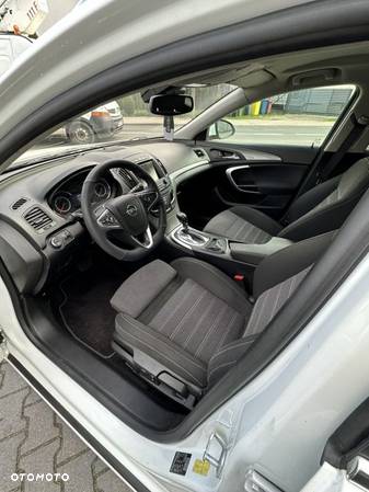 Opel Insignia 2.0 BiTurbo CDTI Business Innovation - 10