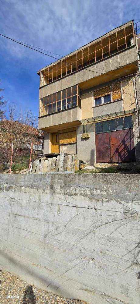 Casa de vanzare, zona str.Ecaterina Teodoroiu/Dealurile Oradiei - Imagine principală: 3/19