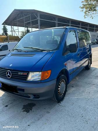 Dezmembram Mercedes Vito W638 - 5