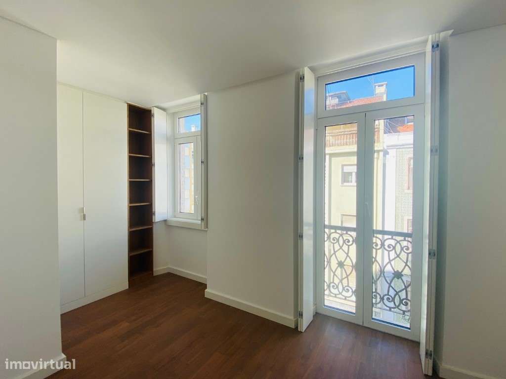 Apartamento T2, varanda, Anjos Lisboa-35