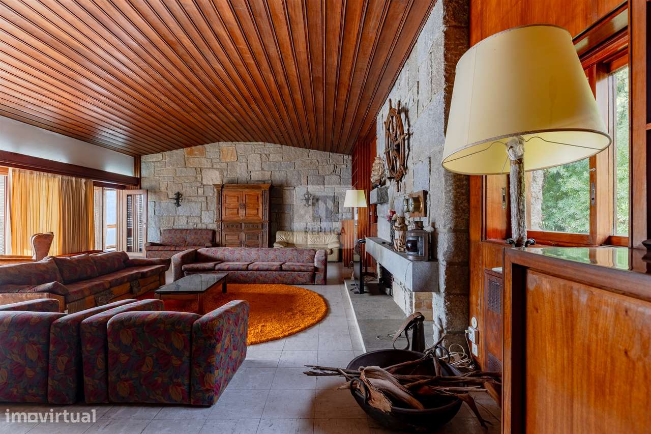 Moradia T5 em Frente ao Rio Douro - Grande imagem: 2/58