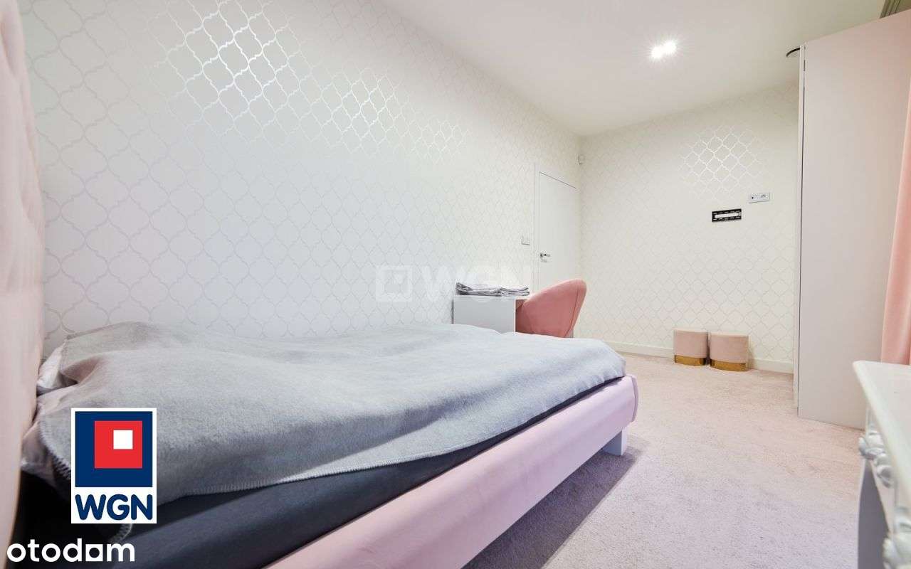 Dom, 180 m², Suchedniów-16